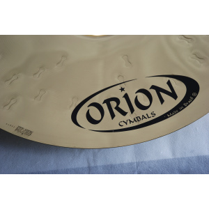 24240689-a_5_959004175