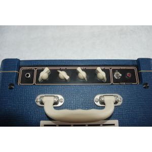 25252290_3